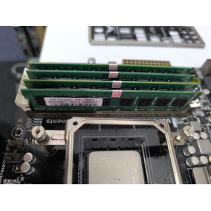 asus_saboteur_990fx_r2_0_8